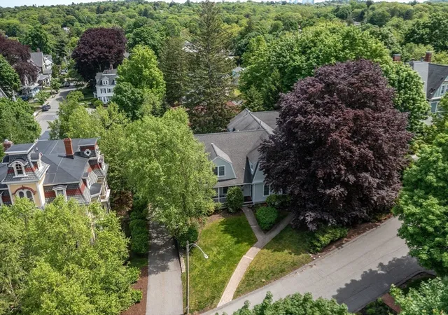 2nd image of 94 Herrick Rd, Newton, MA 02459