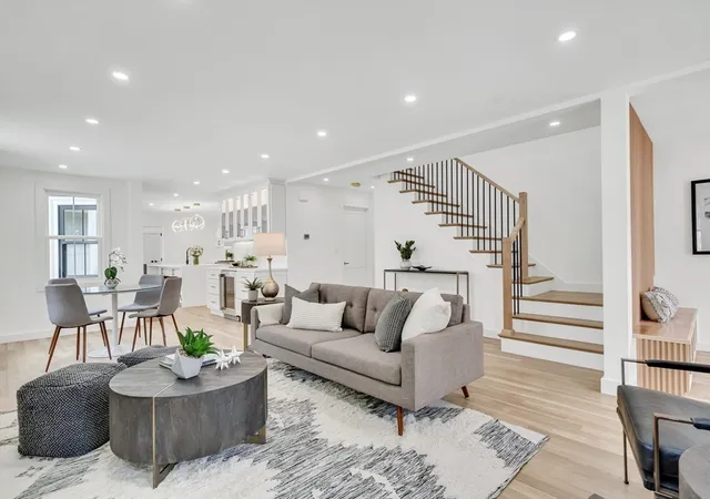 1st image of 196 Prospect St, Cambridge, MA 02139 | MLS# 73548183