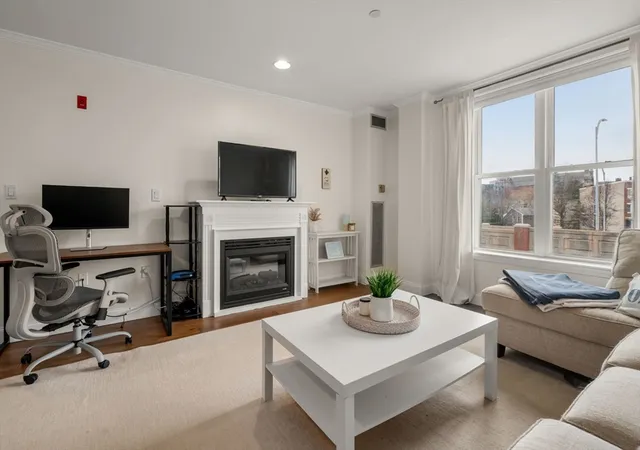 Homes for sale in Boston, MA | 65 Chelsea St #203, Boston, MA 02129 | MLS# 73500901