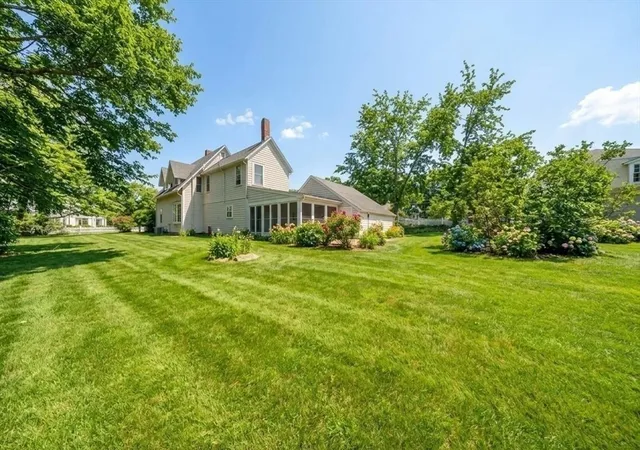 3rd image of 59 Cottage St, Hingham, MA 02043 | MLS# 73556452