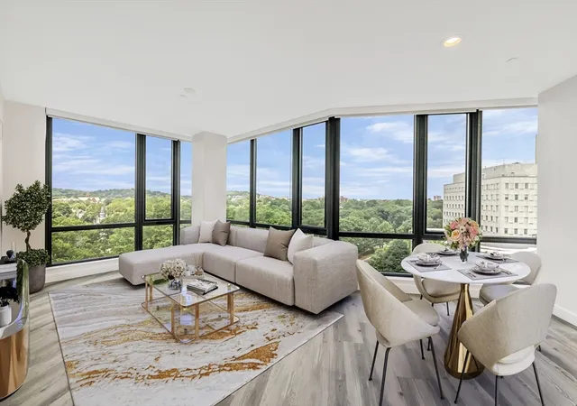 1st image of 80-82 Fenwood Rd #913, Boston, MA 02115 | MLS# 73545826