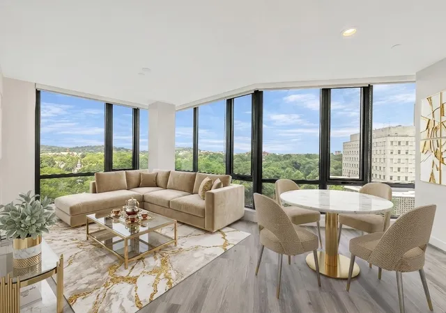 3rd image of 80-82 Fenwood Rd #913, Boston, MA 02115 | MLS# 73545826