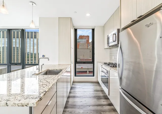 4th image of 80-82 Fenwood Rd #913, Boston, MA 02115 | MLS# 73545826