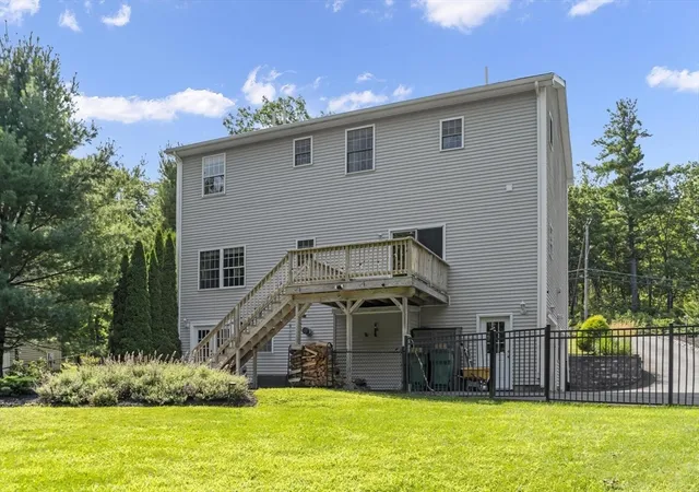 Photo 4 of Single family home for sale at 677 Franklin Rd, Fitchburg, MA 01420 | MLS# 73560548 | Listing updated on 2026-10-06