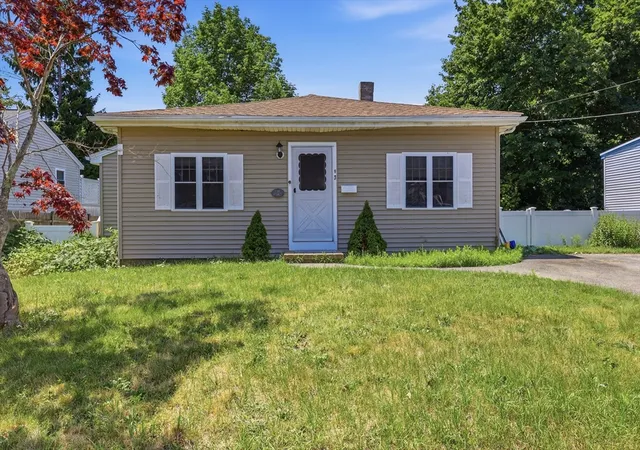 1st image of 90 Loring Ave, Whitman, MA 02382 | MLS# 73547334