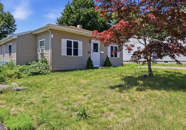 2nd image of 90 Loring Ave, Whitman, MA 02382 | MLS# 73547334