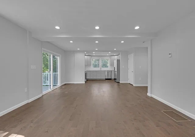 5th image of 14 Hillside, Northborough, MA 01532 | MLS# 73563740
