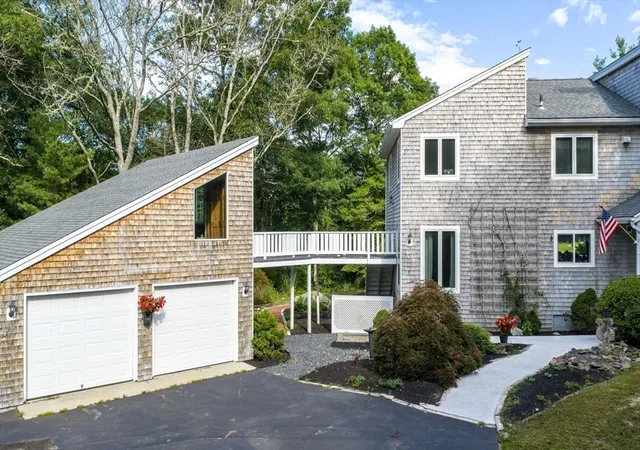 Photo 2 of Single family home for sale at 46 Holly Pond Rd, Marion, MA 02738 | MLS# 73552457 | Listing updated on 2026-08-04