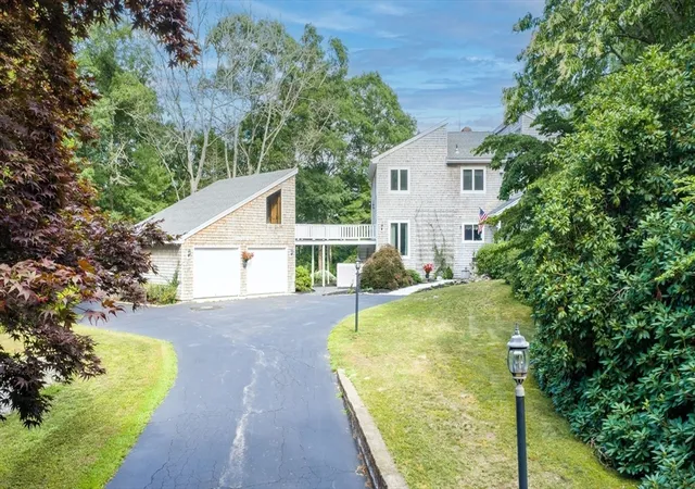 Photo 3 of Single family home for sale at 46 Holly Pond Rd, Marion, MA 02738 | MLS# 73552457 | Listing updated on 2026-08-04