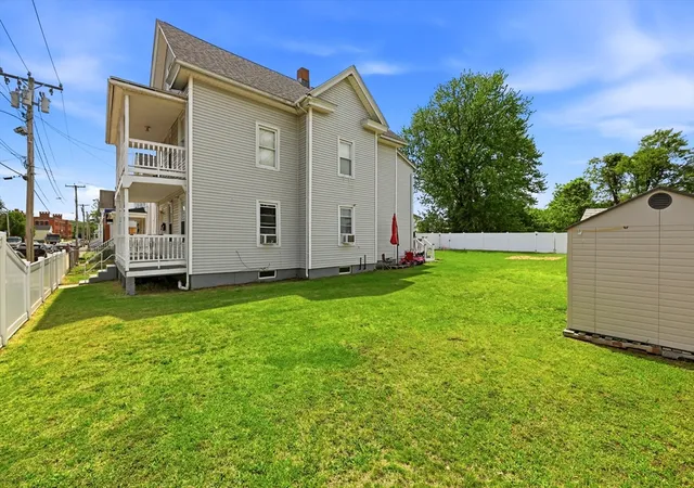 Homes for sale in Holyoke, MA | 35 N Summer St, Holyoke, MA 01040 | MLS# 73525697
