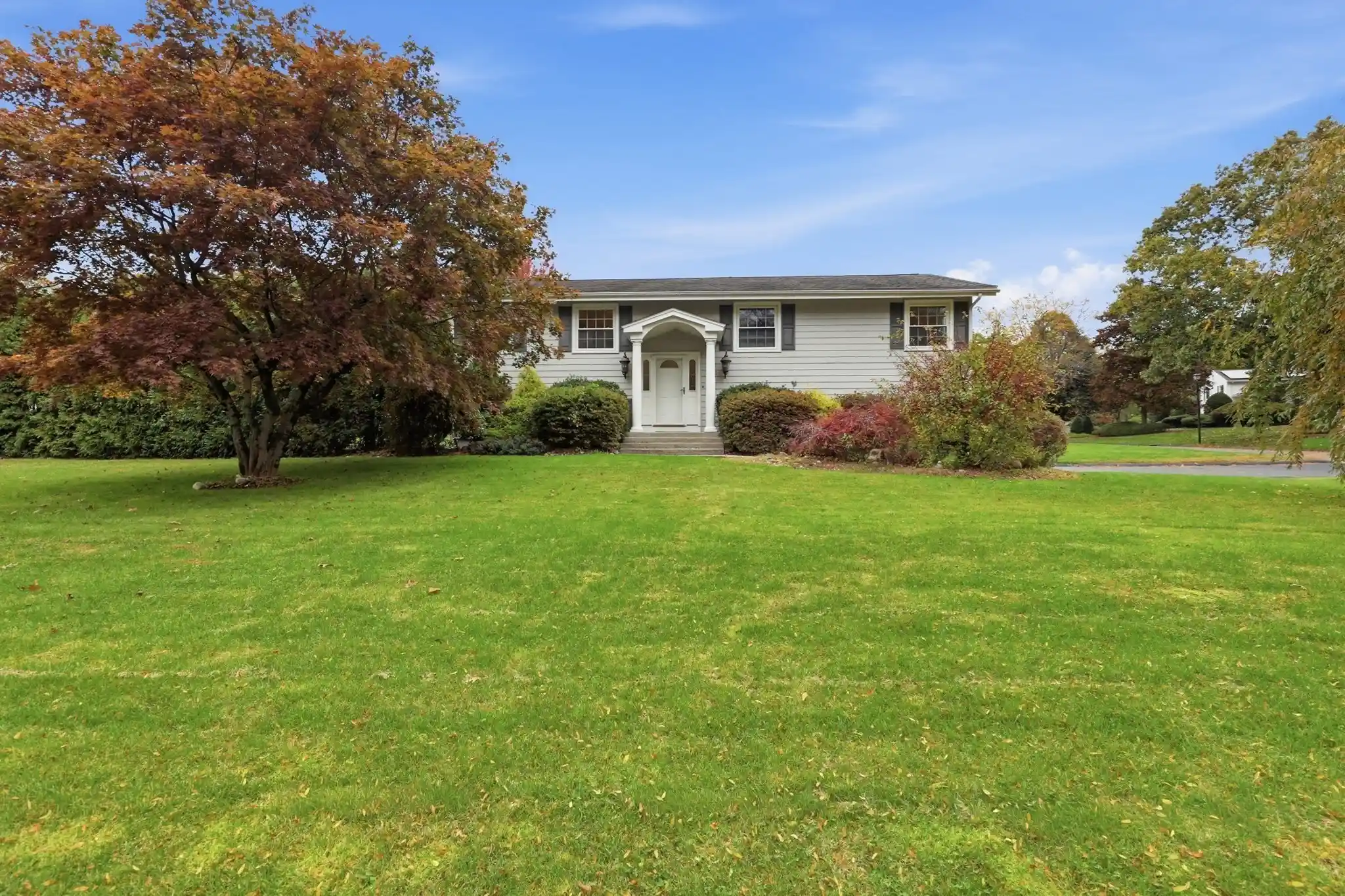 Photo 1 of Single family home for sale at 684 Maple Rd, Longmeadow, MA 01106 | MLS# 73590532 | Listing updated on 2026-10-19