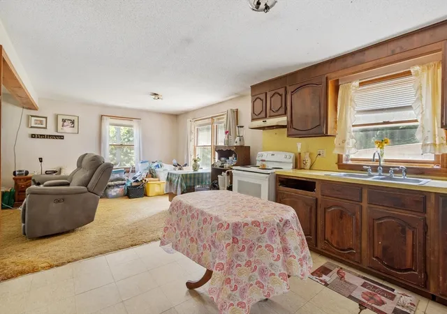 Homes for sale in Winchendon, MA | 26 Royalston Rd North, Winchendon, MA 01475 | MLS# 73549049
