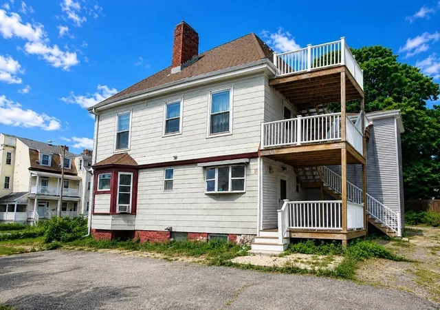 2nd image of 29 East Cottage, Boston, MA 02125 | MLS# 73567077