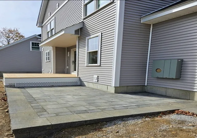 Photo 3 of Sale Pending at 92 Willow St #1, Acton, MA 01720 | MLS# 73387028 | Listing updated on 2026-07-24