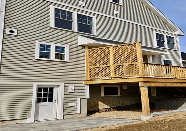 Photo 4 of Sale Pending at 92 Willow St #1, Acton, MA 01720 | MLS# 73387028 | Listing updated on 2026-07-24