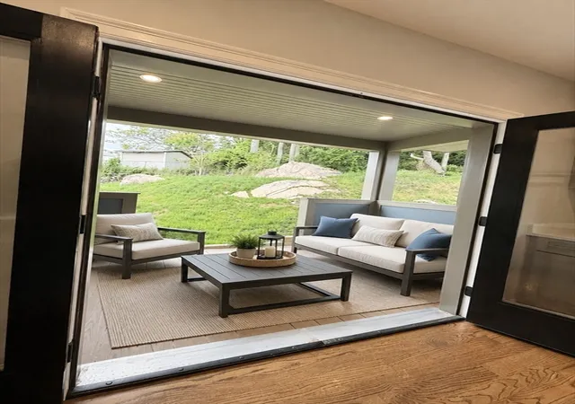 5th image of 20 Bellair St, Lynn, MA 01902