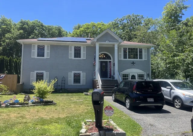 Homes for sale in Fall River, MA | 793 Montgomery, Fall River, MA 02720 | MLS# 73535654