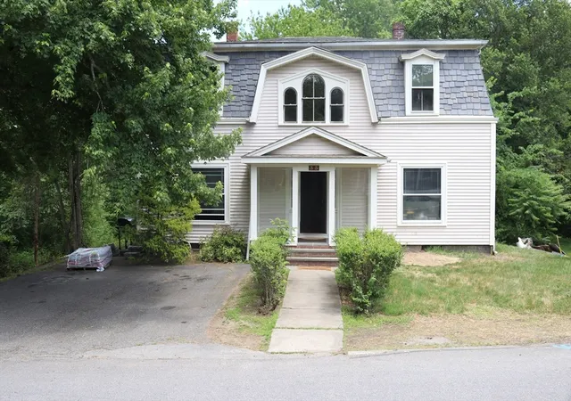 Homes for sale in Millbury, MA | 33 Burbank St, Millbury, MA 01527 | MLS# 73537242