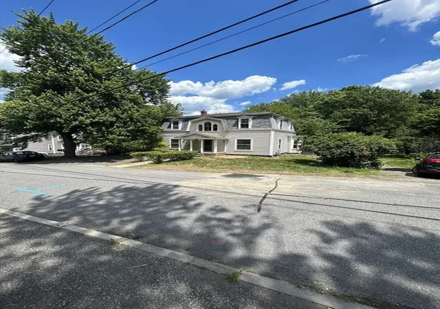 Homes for sale in Millbury, MA | 33 Burbank St, Millbury, MA 01527 | MLS# 73537242