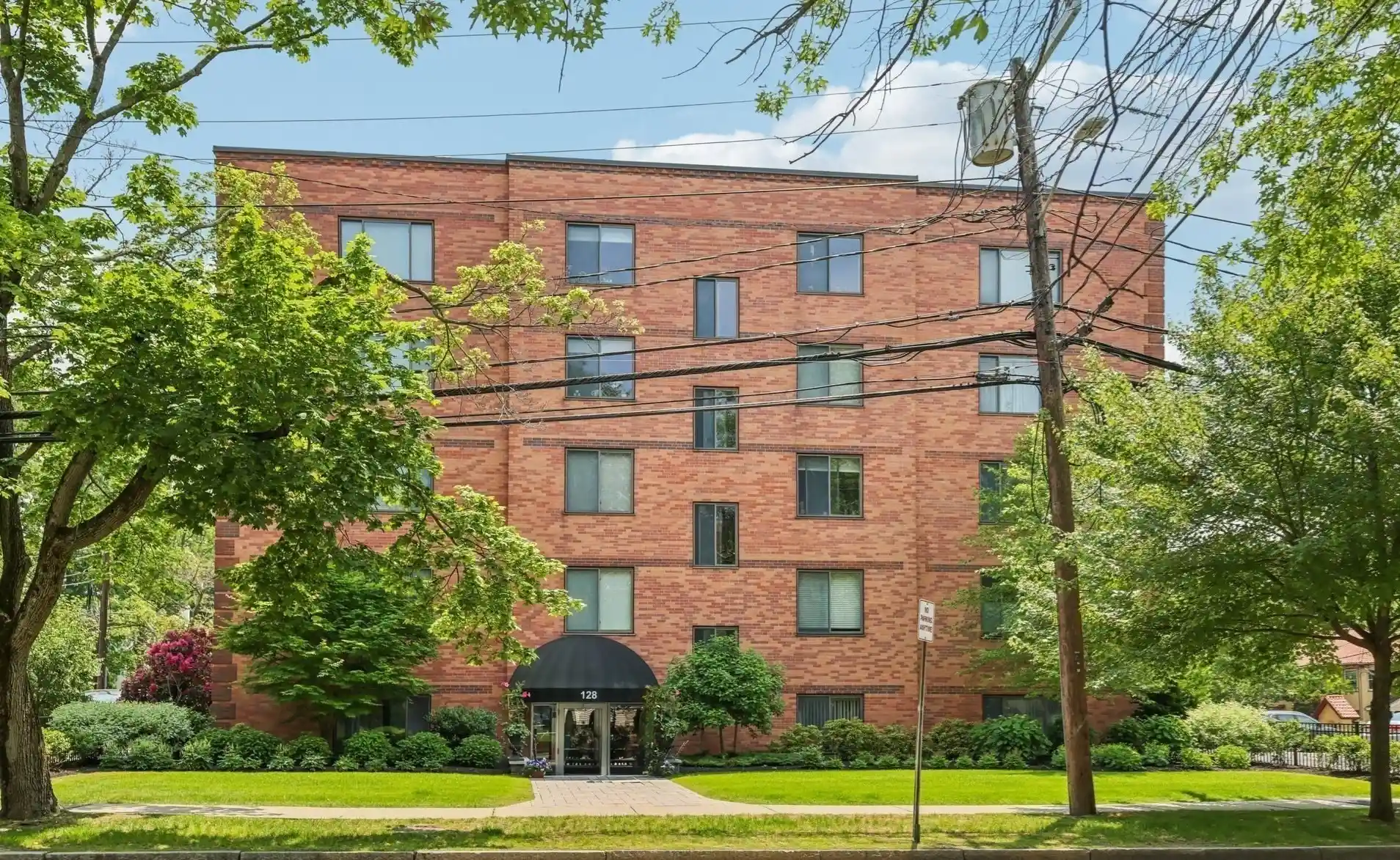 Condo for sale at 128 Pleasant St #303, Arlington, MA 02476 | MLS# 73590986