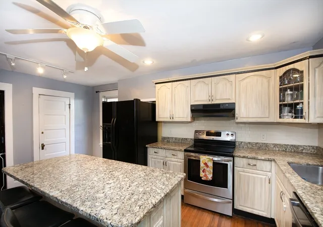 Homes for sale in Quincy, MA | 99 Phillips St, Quincy, MA 02170 | MLS# 73534294