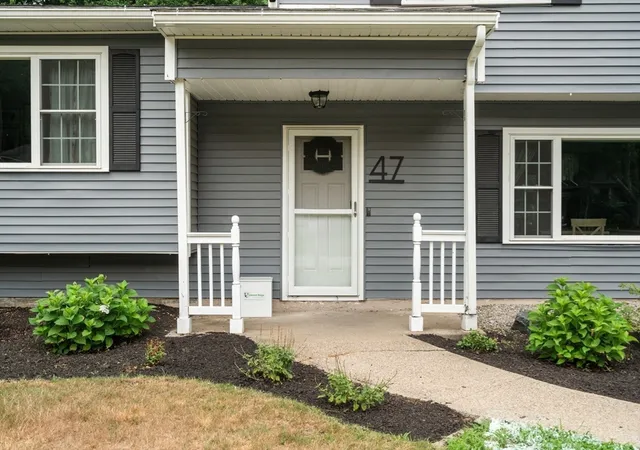 2nd image of 47 Westfield Dr, Holliston, MA 01746 | MLS# 73553937