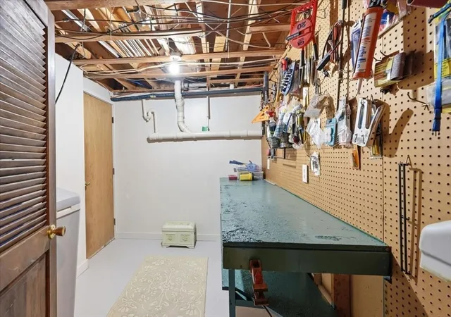 42nd image of 205 R Middleboro Rd, East Freetown, MA 02717 | MLS# 73560313