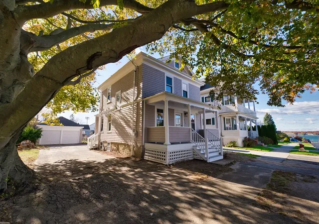 3rd image of 220 Aquidneck St, New Bedford, MA 02744 | MLS# 73452274