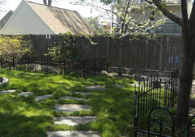 Homes for sale in Salem, MA | 80 Linden St, Salem, MA 01970 | Houzeo