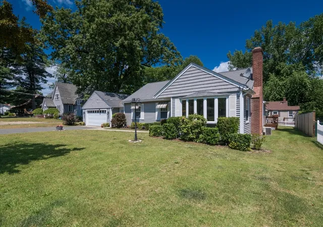 Photo 3 of Sale Pending at 1466 1468 Page Blvd, Springfield, MA 01104 | MLS# 73537269 | Listing updated on 2026-08-11