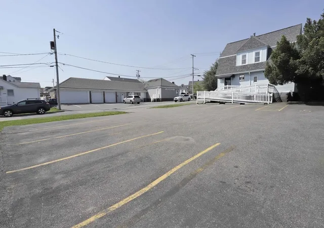 5th image of 66 Rockdale Ave, New Bedford, MA 02740 | MLS# 73526723