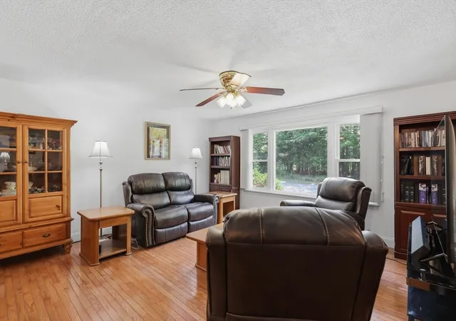 Photo 4 of Sale Pending at 114 Glenallen St, Winchendon, MA 01475 | MLS# 73563203 | Listing updated on 2026-09-05