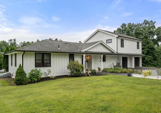 Photo 1 of Sale Pending at 33 Putnam Hl Rd, Sutton, MA 01590 | MLS# 73565522 | Listing updated on 2026-09-18