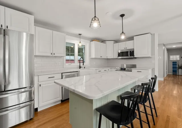 Photo 3 of Sale Pending at 33 Putnam Hl Rd, Sutton, MA 01590 | MLS# 73565522 | Listing updated on 2026-09-18