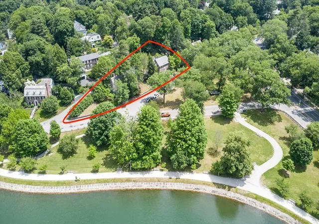 1st image of 128 140 Dudley, Brookline, MA 02445 | MLS# 73535477
