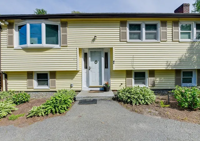 1st image of 11 Topliff St, Billerica, MA 01821 | MLS# 73531863
