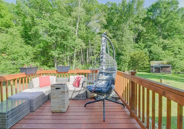 5th image of 11 Topliff St, Billerica, MA 01821 | MLS# 73531863