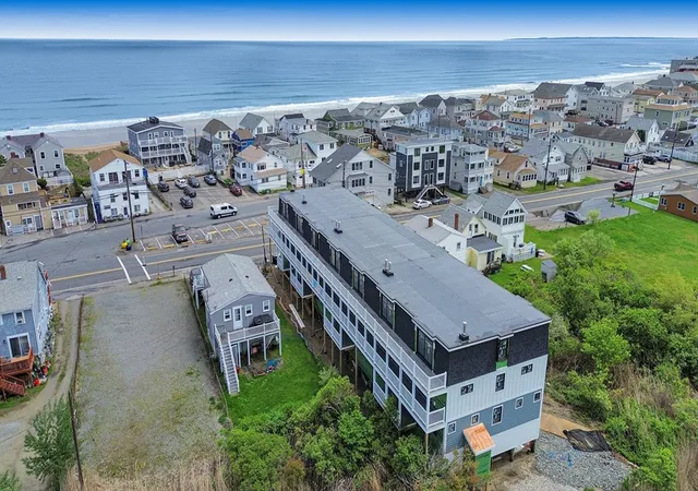 5th image of 113 N End Blvd, Salisbury, MA 01952