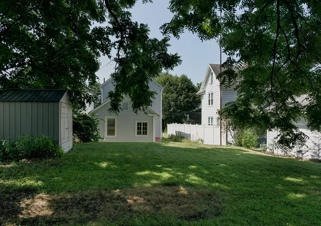 4th image of 25 Prospect St, Ware, MA 01082 | MLS# 73550388