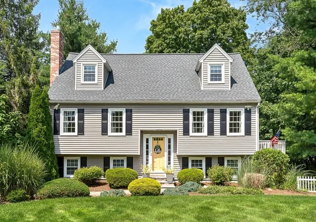 Photo 1 of Sale Pending at 84 Derby St, Dracut, MA 01826 | MLS# 73569132 | Listing updated on 2026-09-08