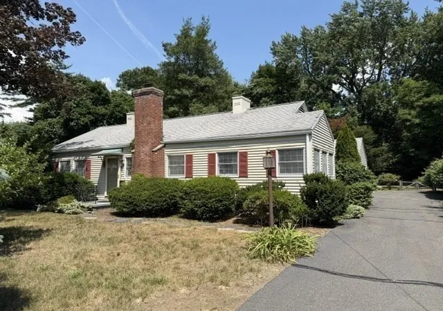 Homes for sale in Longmeadow, MA | 139 Burbank Road, Longmeadow, MA 01106 | MLS# 73548924