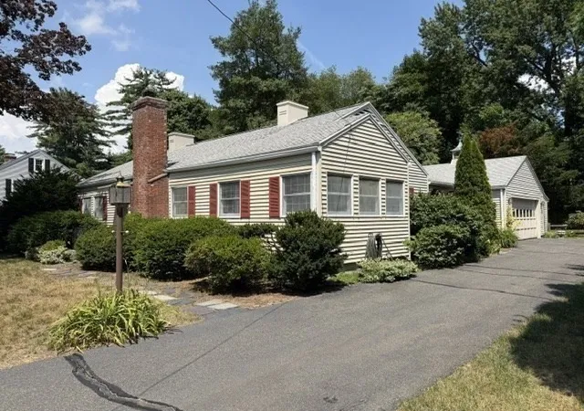 Homes for sale in Longmeadow, MA | 139 Burbank Road, Longmeadow, MA 01106 | MLS# 73548924