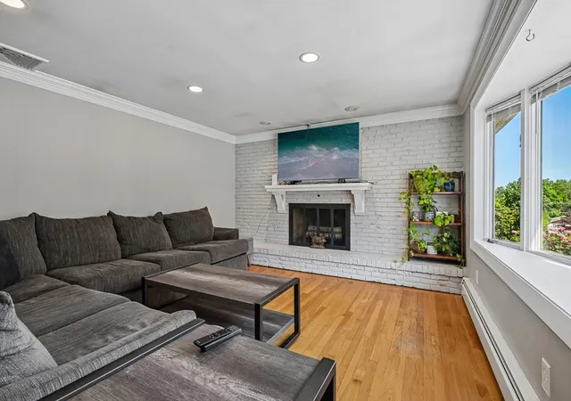 5th image of 34 Duston Dr, Methuen, MA 01844 | MLS# 73553741