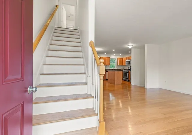 Homes for sale in Stoughton, MA | 39 Brewster Rd, Stoughton, MA 02072 | MLS# 73517560