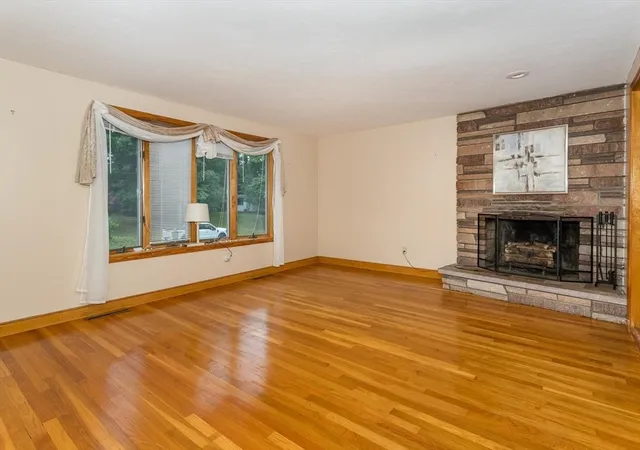 Homes for sale in Canton, MA | 5 Charles Dr, Canton, MA 02021 | MLS# 73545993