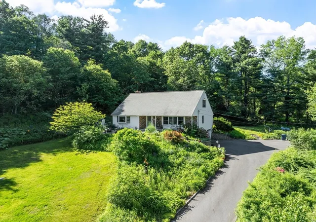 2nd image of 33 Taft Rd, Sterling, MA 01564 | MLS# 73534265