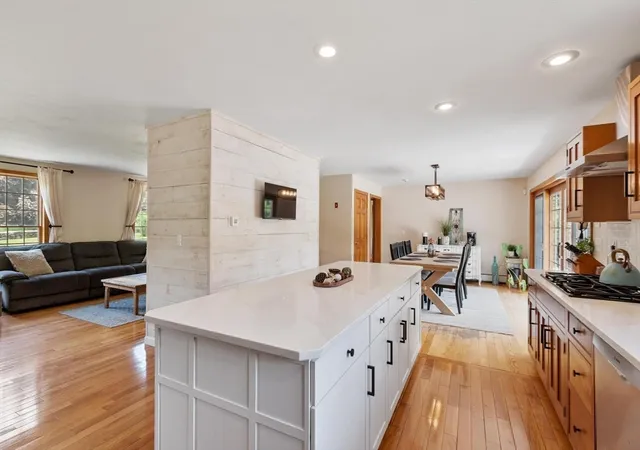Homes for sale in Westminster, MA | 61 Newcomb Rd, Westminster, MA 01473 | MLS# 73535882