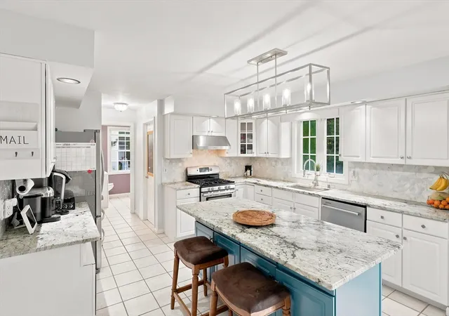 2nd image of 14 Bartlett Road, Methuen, MA 01844 | MLS# 73556527
