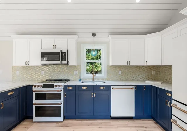 4th image of 20-22 Glendale Lane, Harwich, MA 02645 | MLS# 73565141