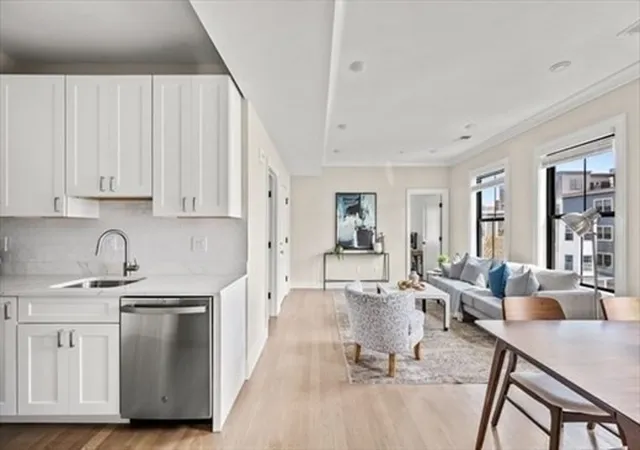 Homes for sale in Boston, MA | 303 Maverick, Boston, MA 02128